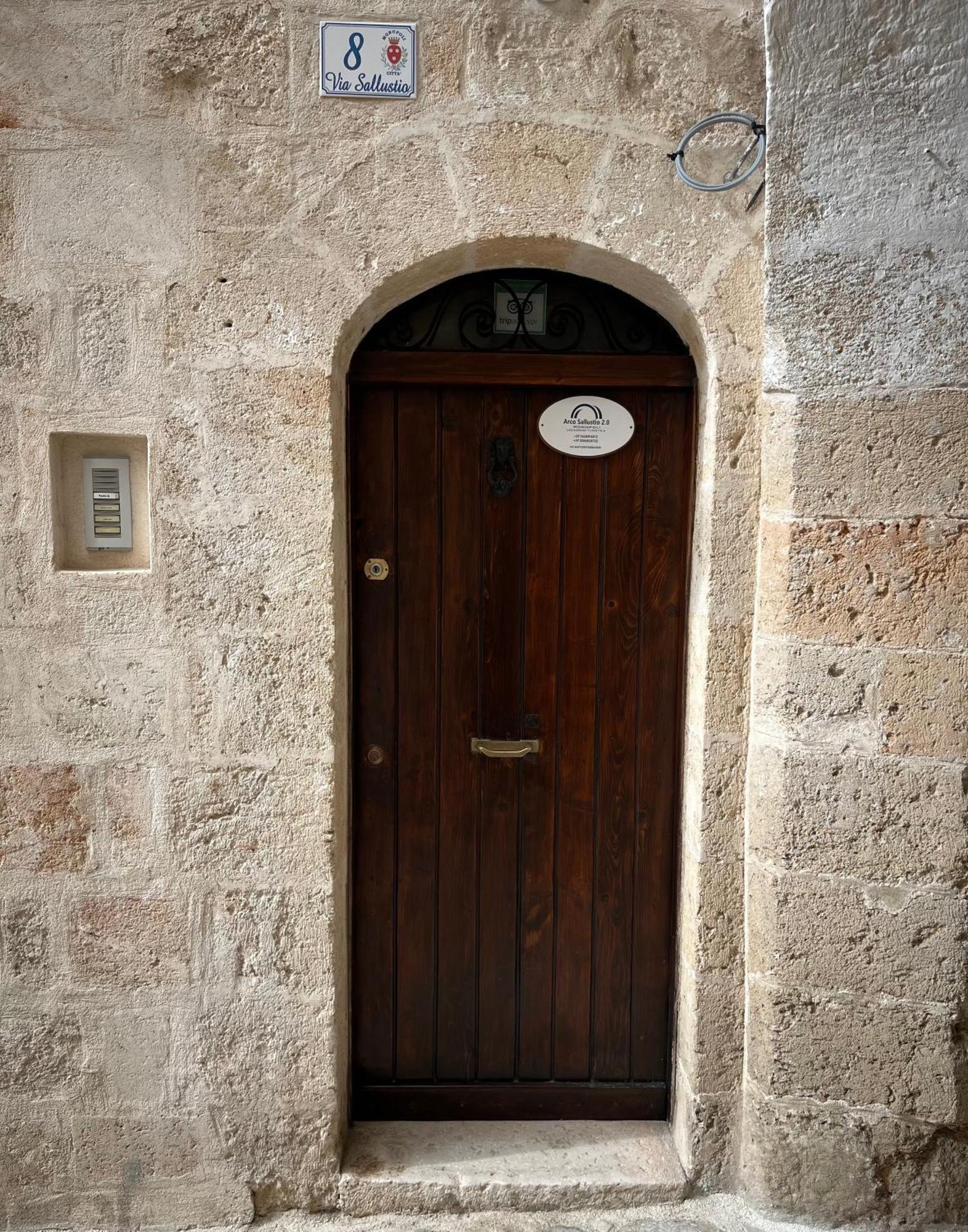 Arco Sallustio 2.0 Monopoli Luaran gambar